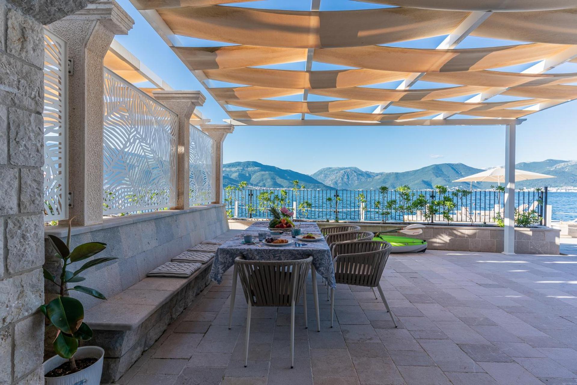 Villas Plitka ติวัต ภายนอก รูปภาพ