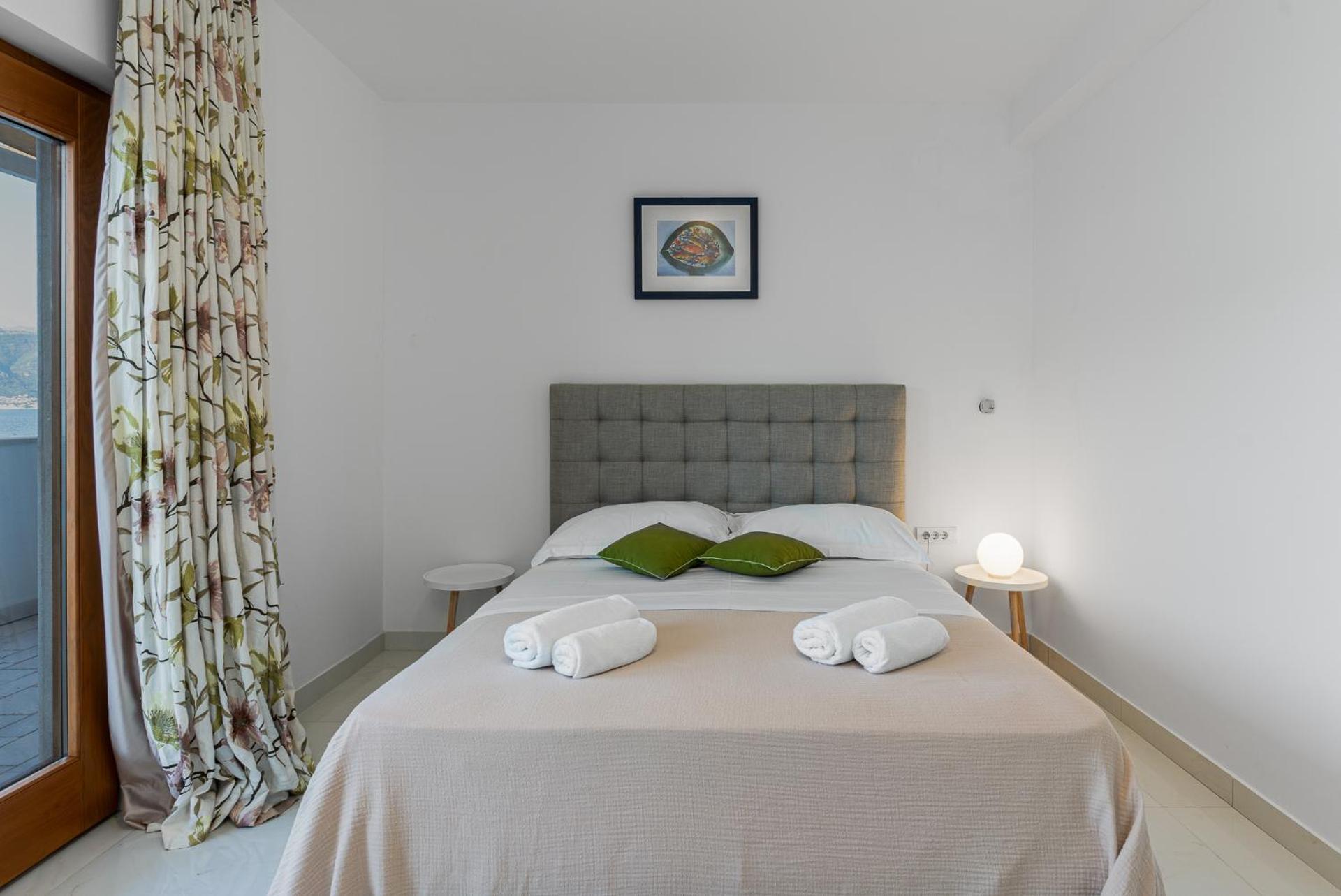 Villas Plitka ติวัต ภายนอก รูปภาพ