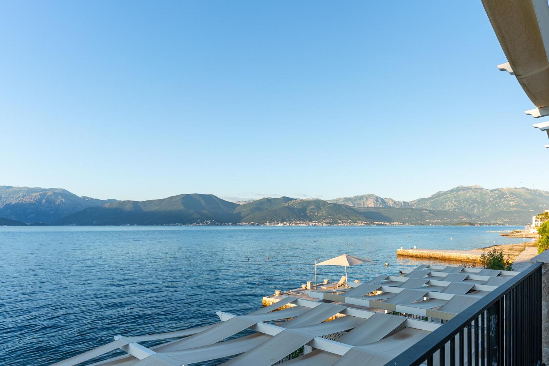 Villas Plitka ติวัต ภายนอก รูปภาพ