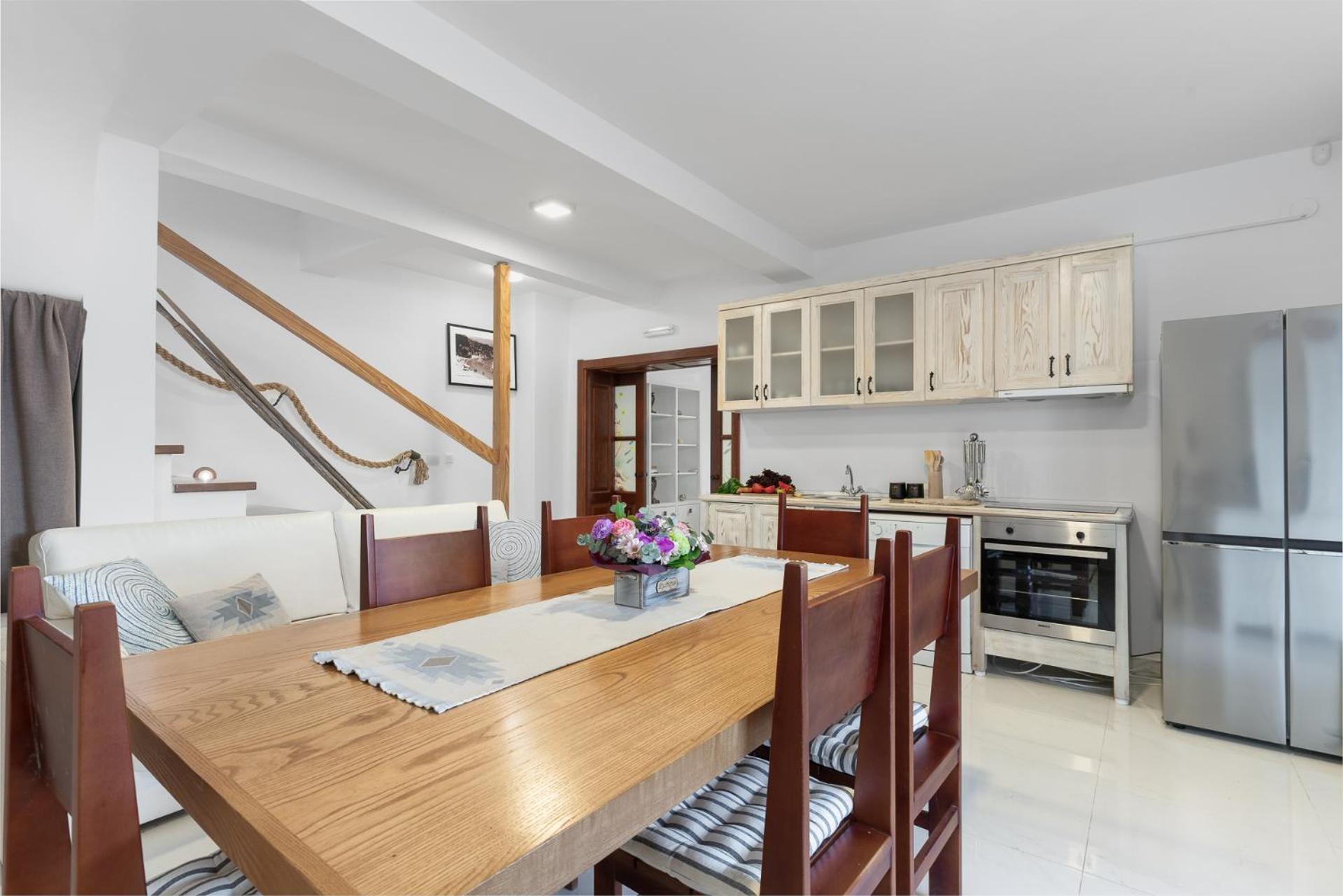 Villas Plitka ติวัต ภายนอก รูปภาพ